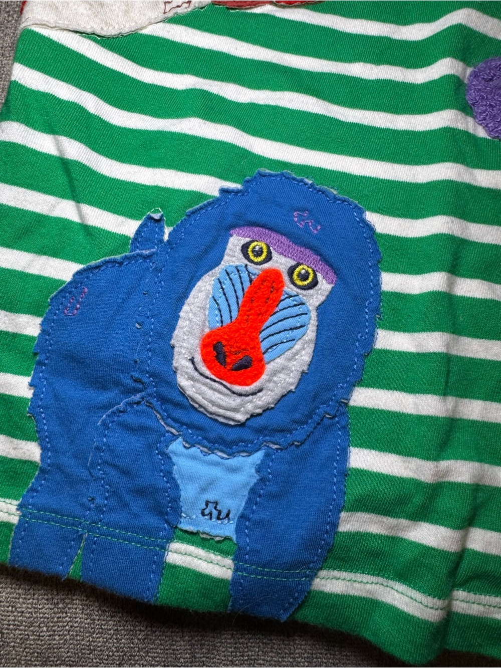 Boden Kids - Green & White Striped Tee with Colorful Baboon Appliqués Size 2-3 - Picture 3 of 5